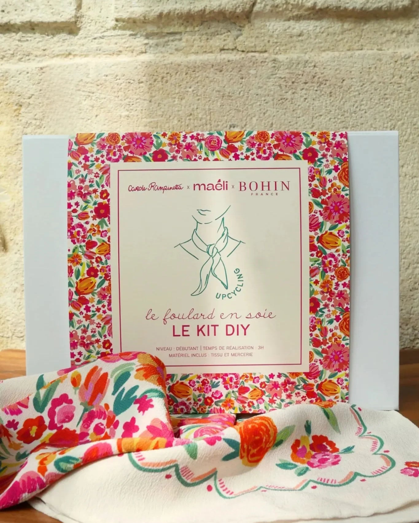 Box couture pour réaliser le foulard Maéli, Bohin, Carole Rampinetta.