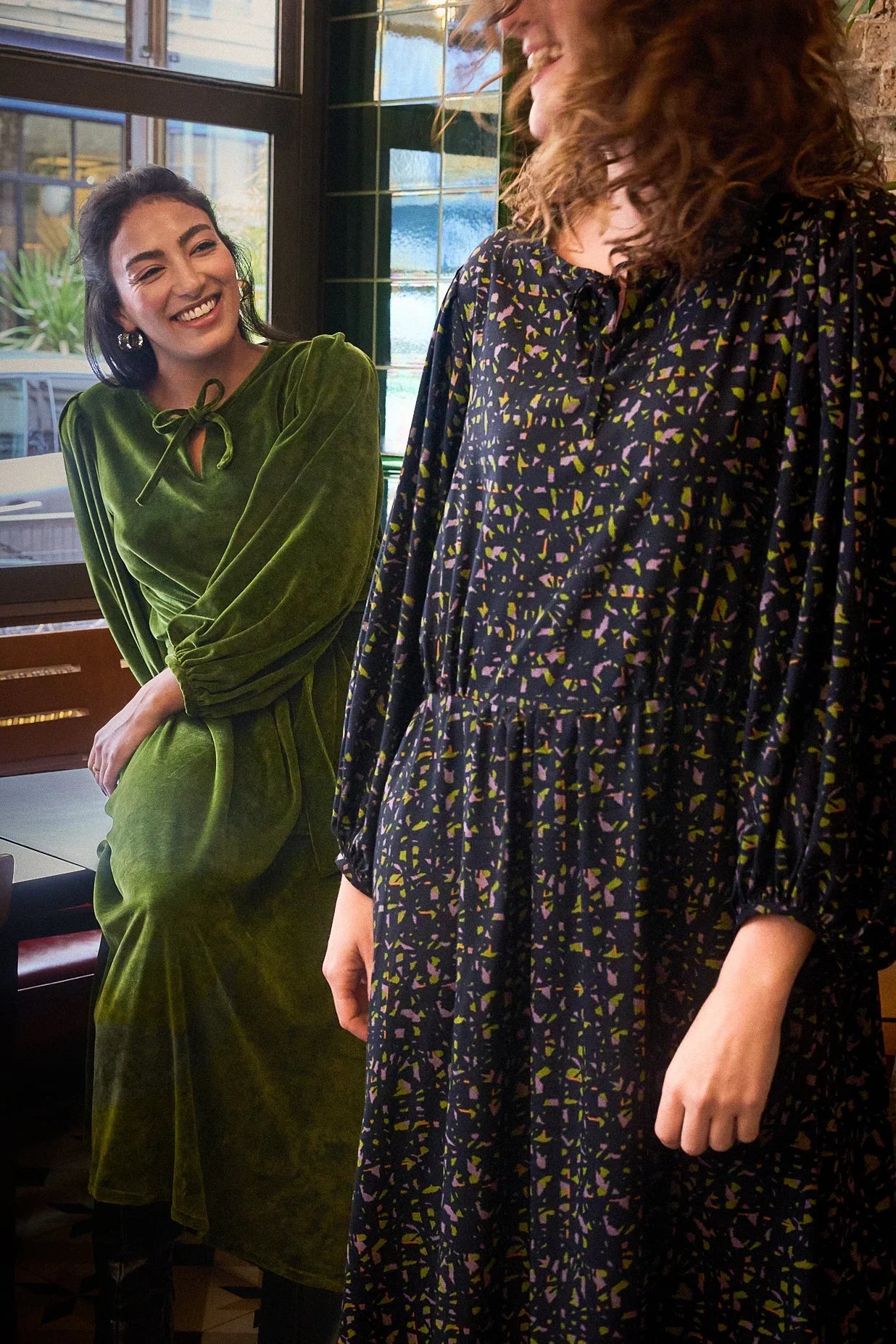Kit couture Maéli et Atelier Brunette, robe ressourcée, longues ceinturée.