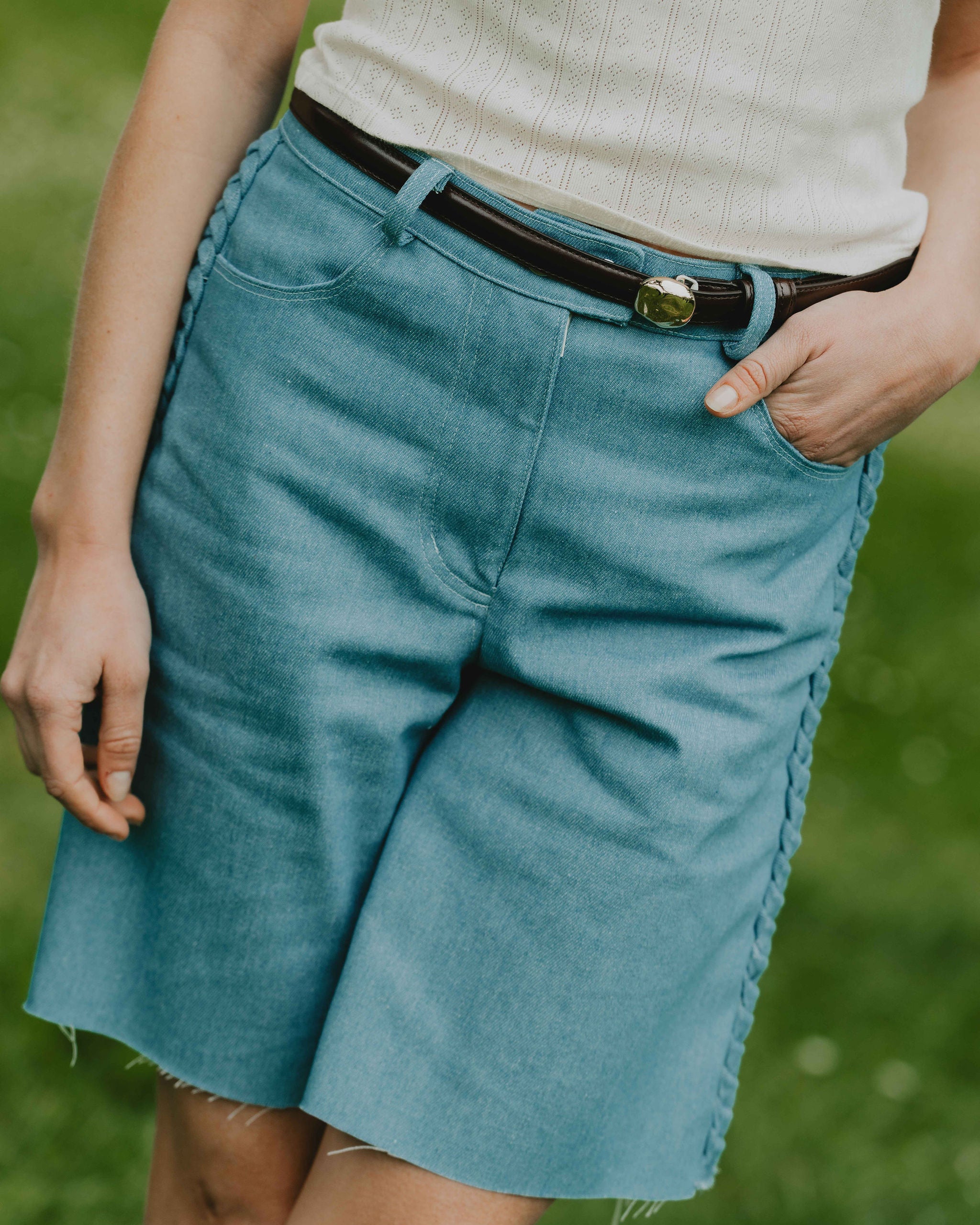 Patron de couture bermuda Zoé avec fermeture devant et poches, coupe structurée