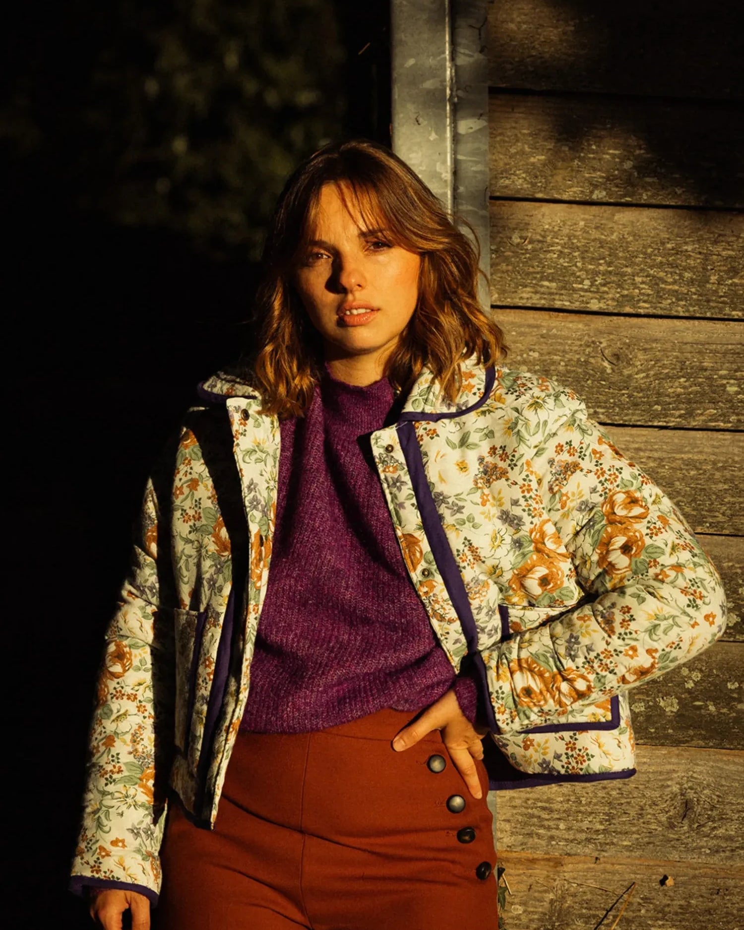 Veste élodie réalisée à partir d'un duvet fleuri vintage.