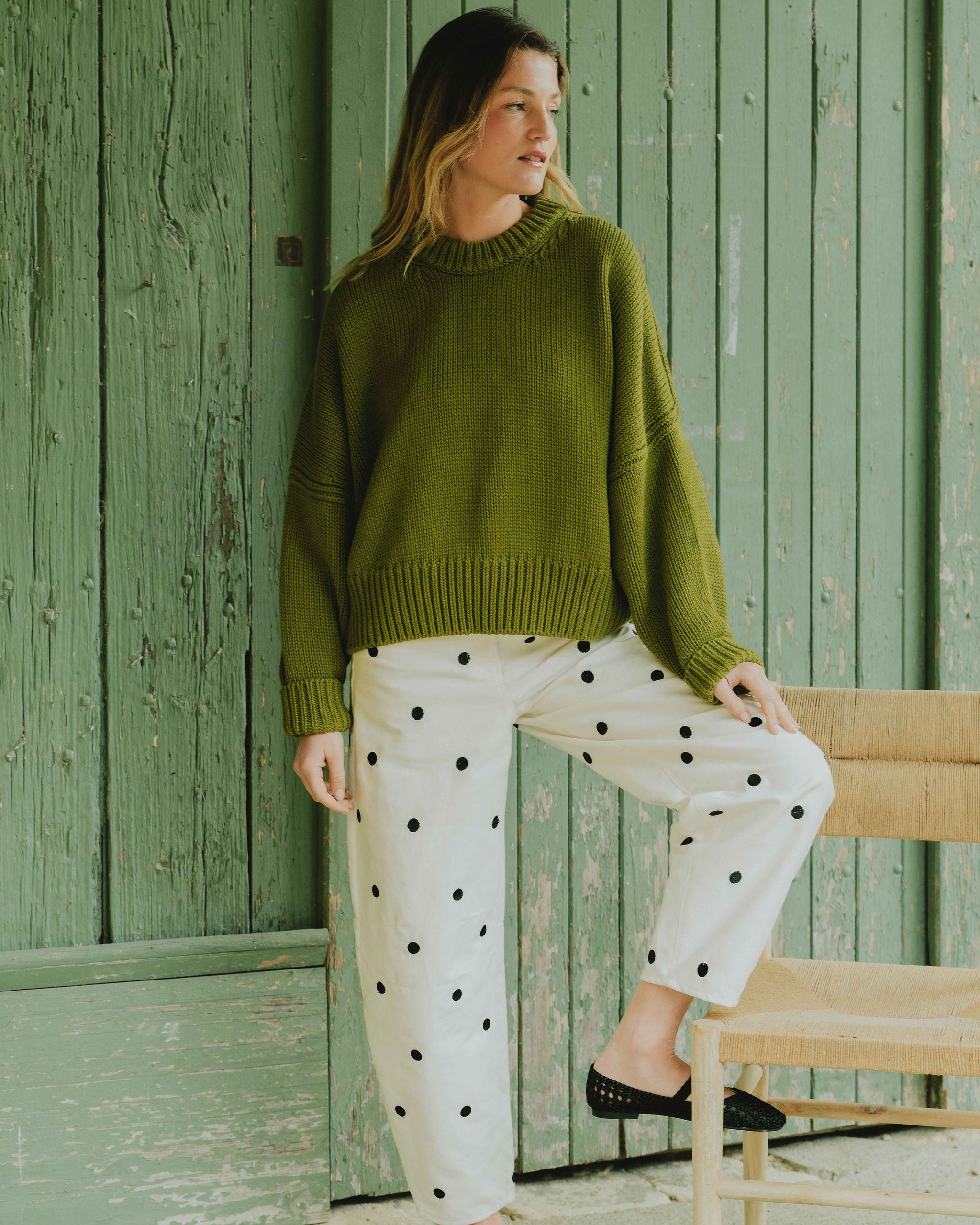 patron pantalon femme coupe barrel anais vue d ensemble taille haute jambe large et volume arrondi