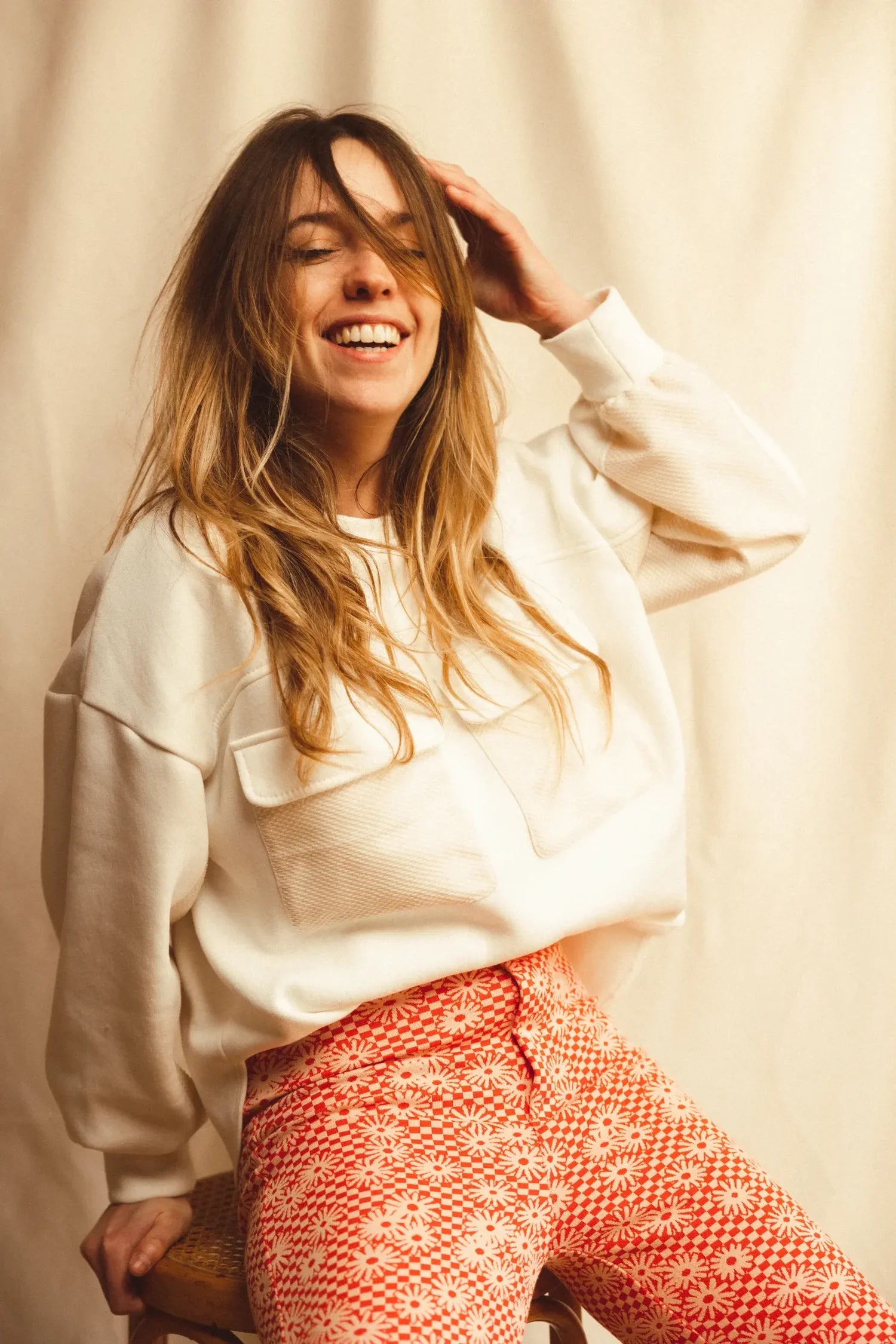 Sweat femme Simone écru en coton de Maéli Paris.