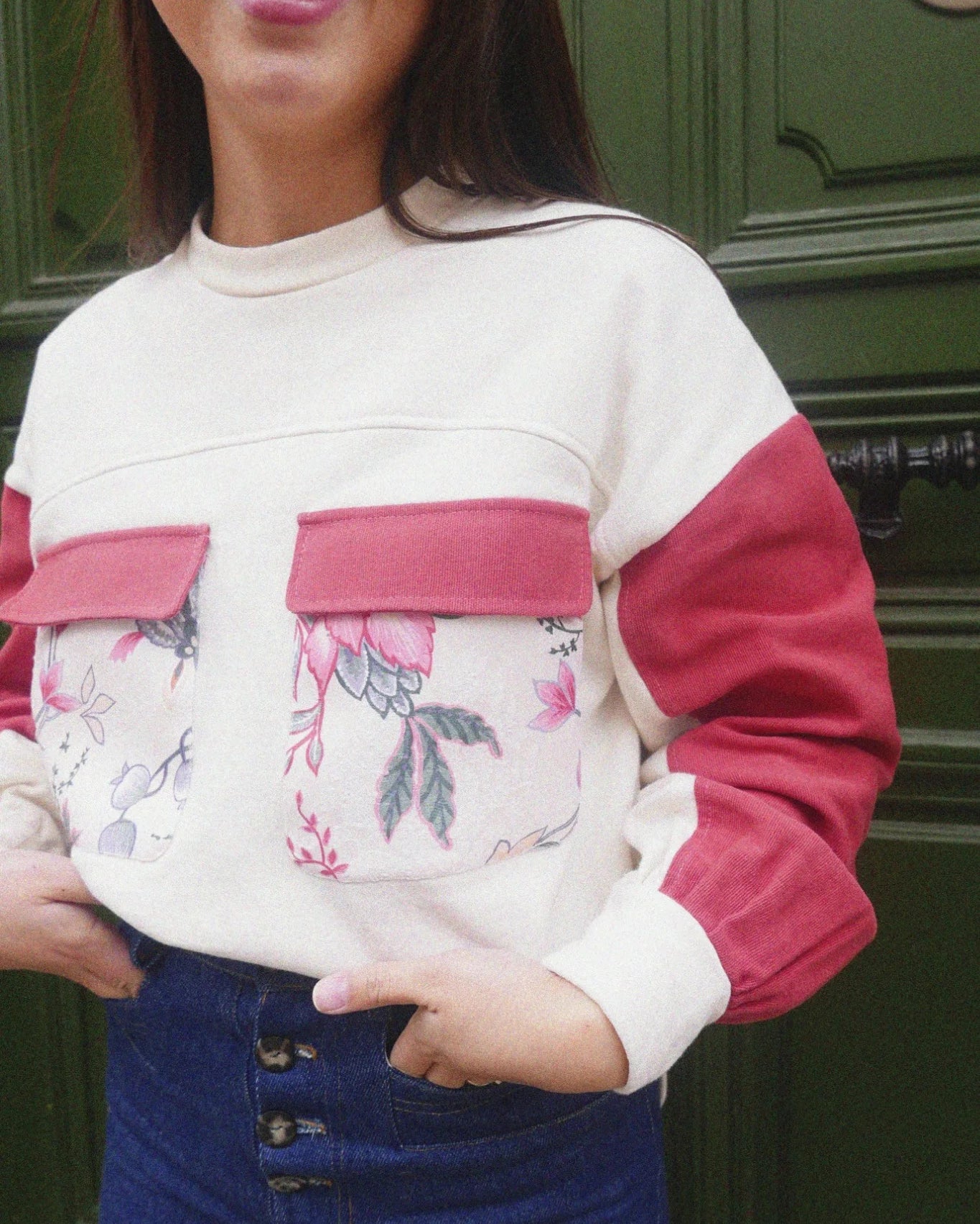 Sweat femme Simone fleuri fuschia en coton de Maéli Paris.