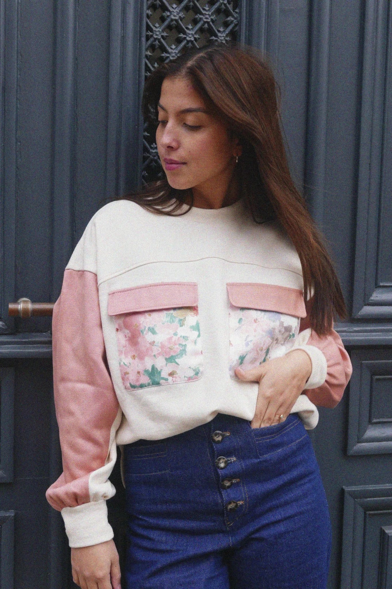 Sweat femme Simone fleuri rose de Maéli Paris.