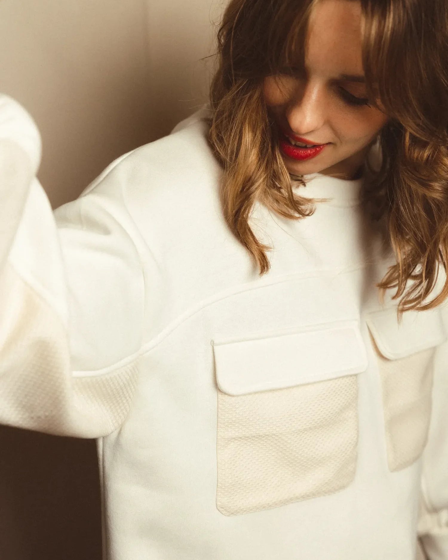 Sweat femme Simone uni écru de Maéli Paris.