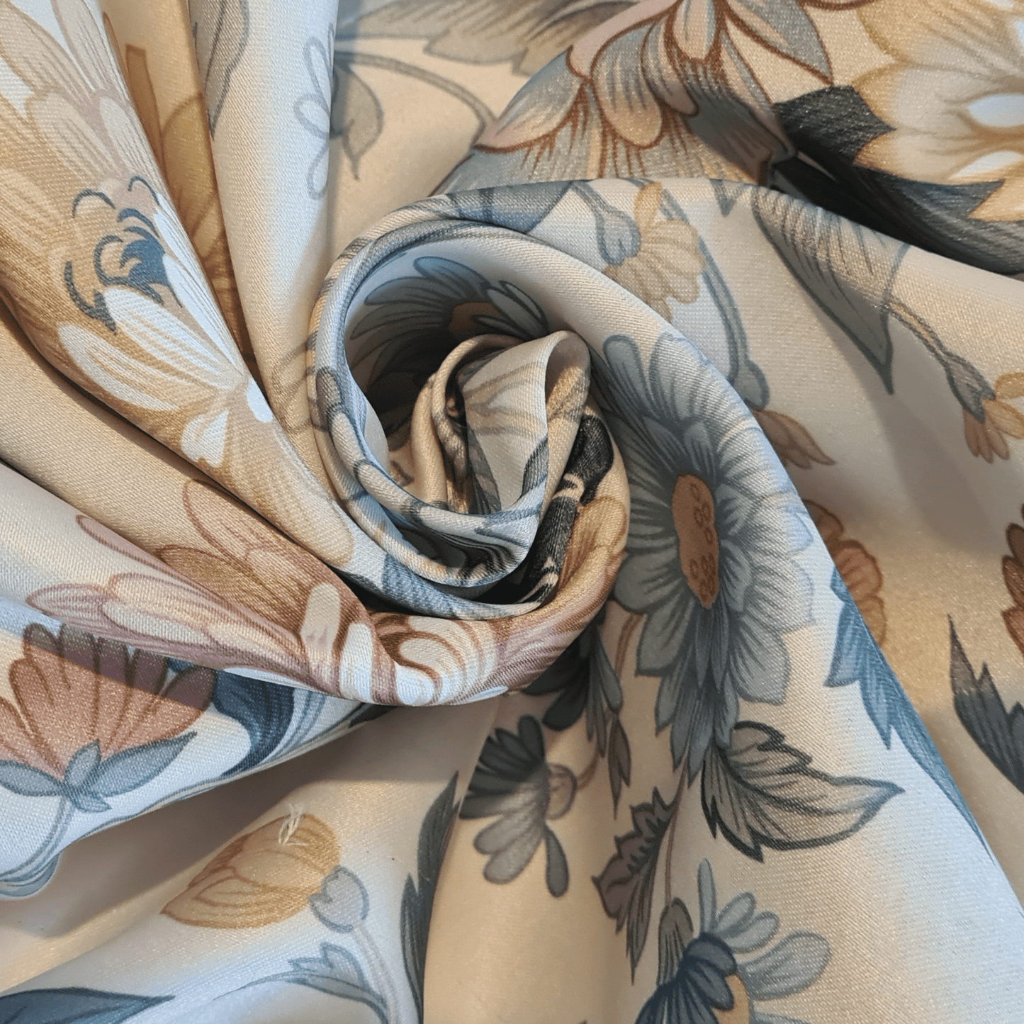 Tissu polyester - Écru avec fleurs pastels - 260 cm * 145 cm