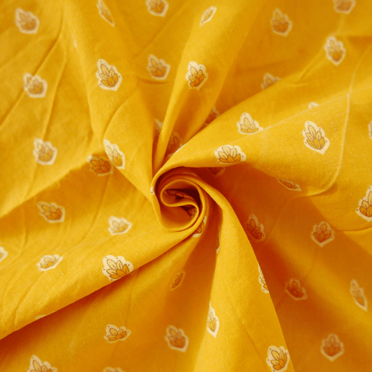 Tissu 100% Coton - jaune avec fleurs jaunes - 70 cm * 67 cm