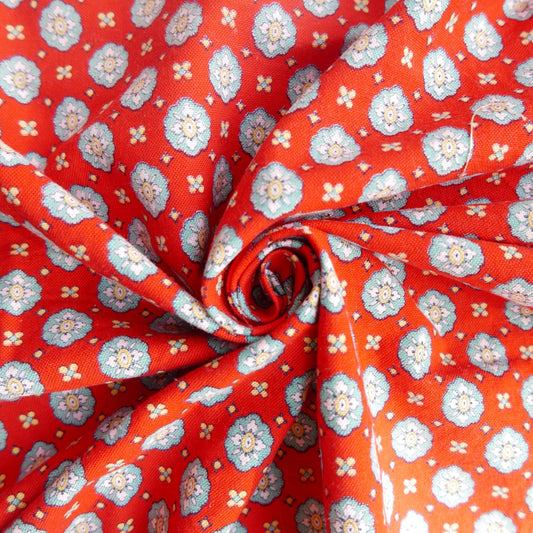 Tissu 100% coton - Rouge avec petites fleurs  - 175 cm * 175 cm