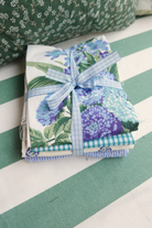 Chutes de tissus bleues