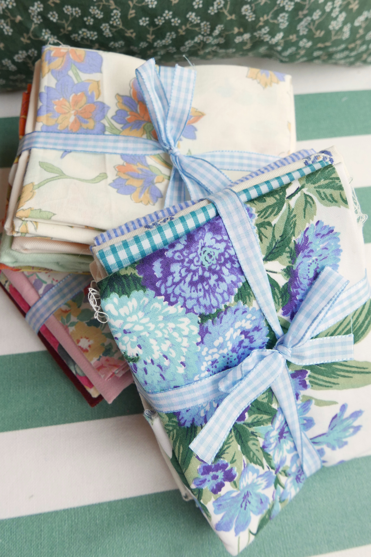 petites chutes de tissus