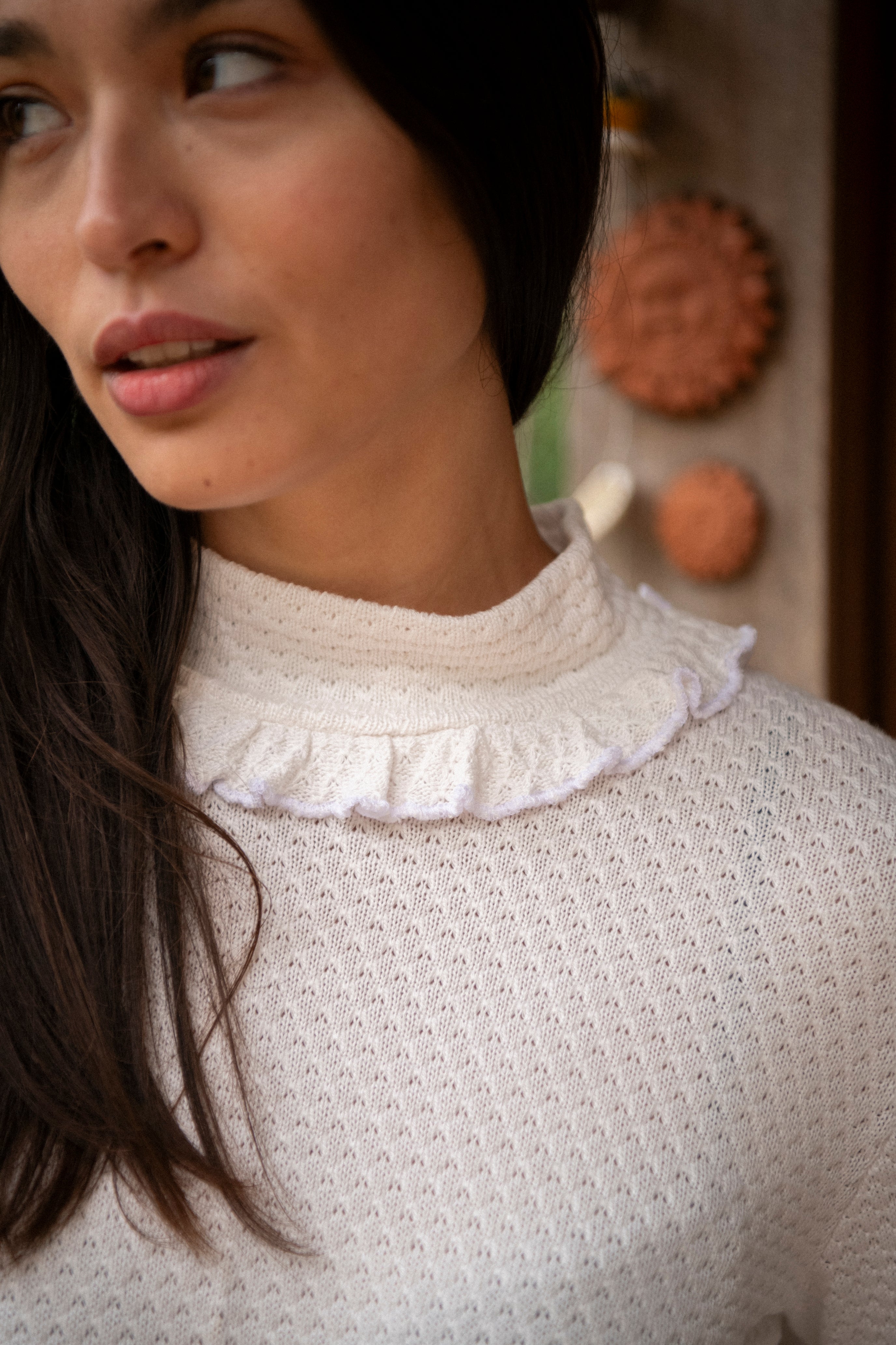 detail col volant body alexia finition feminine patron couture sous pull