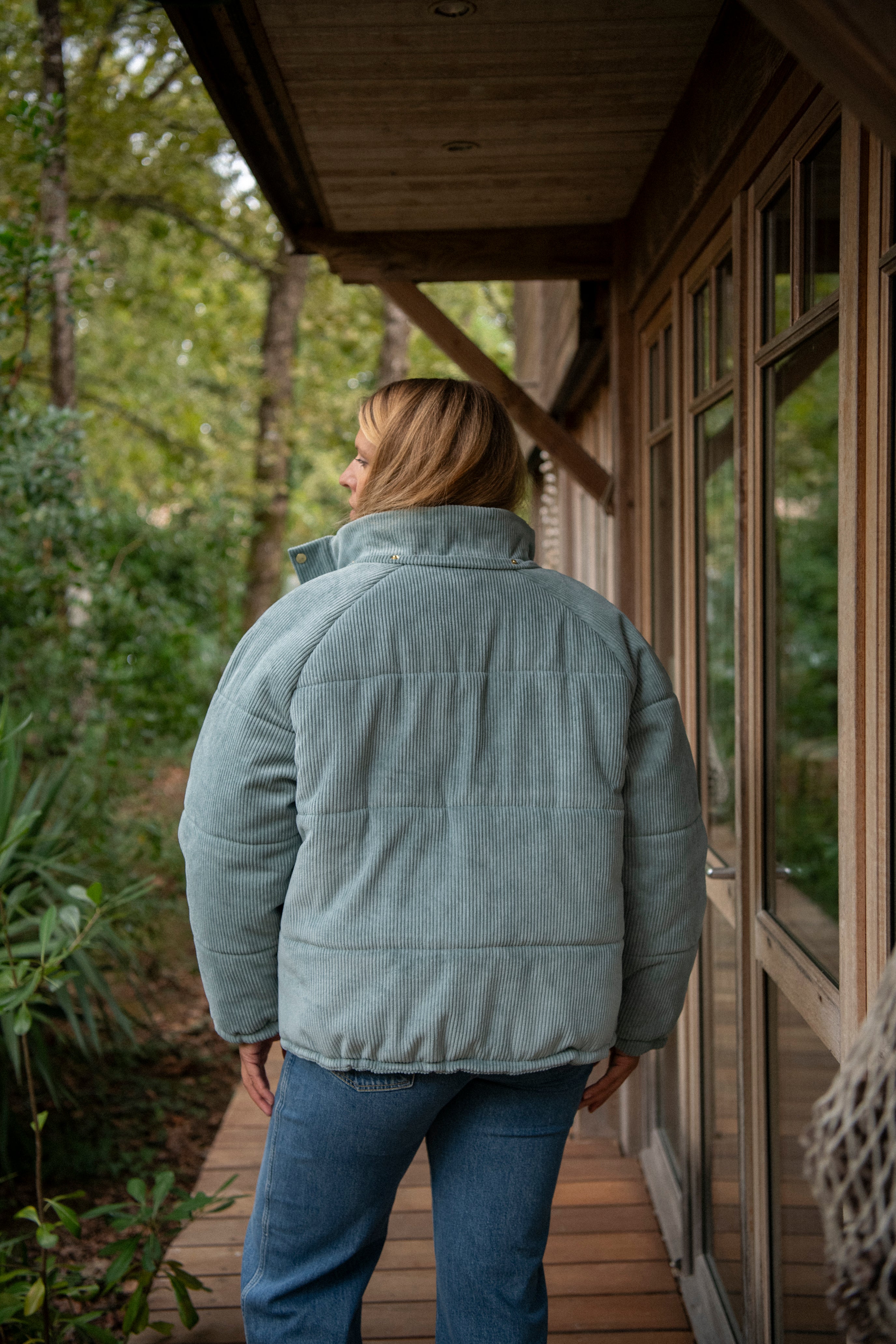 dos doudoune coline coupe ample effet matelasse pour un volume confortable patron couture