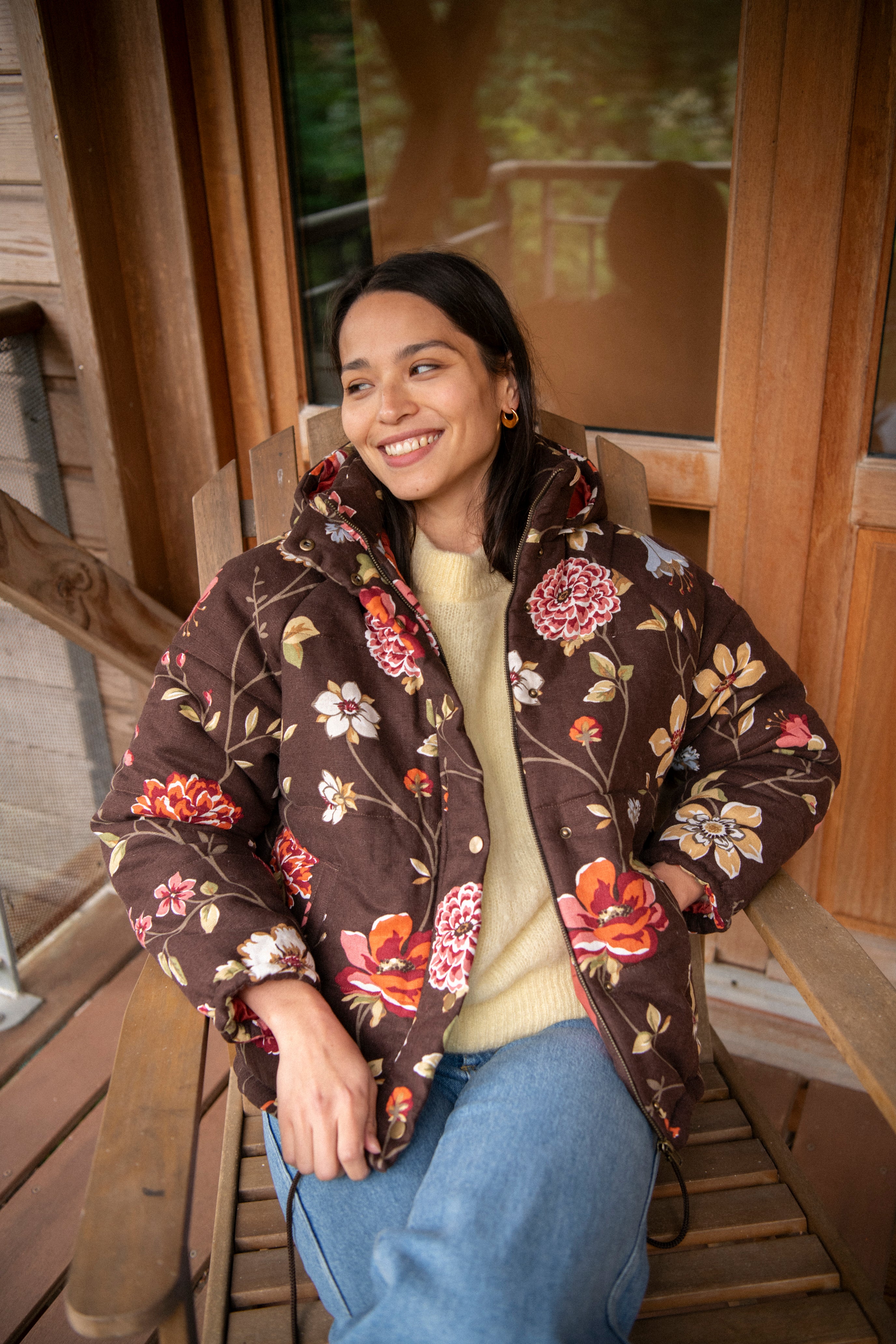 patron couture doudoune coline veste matelassee femme avec capuche coupe confortable et moderne