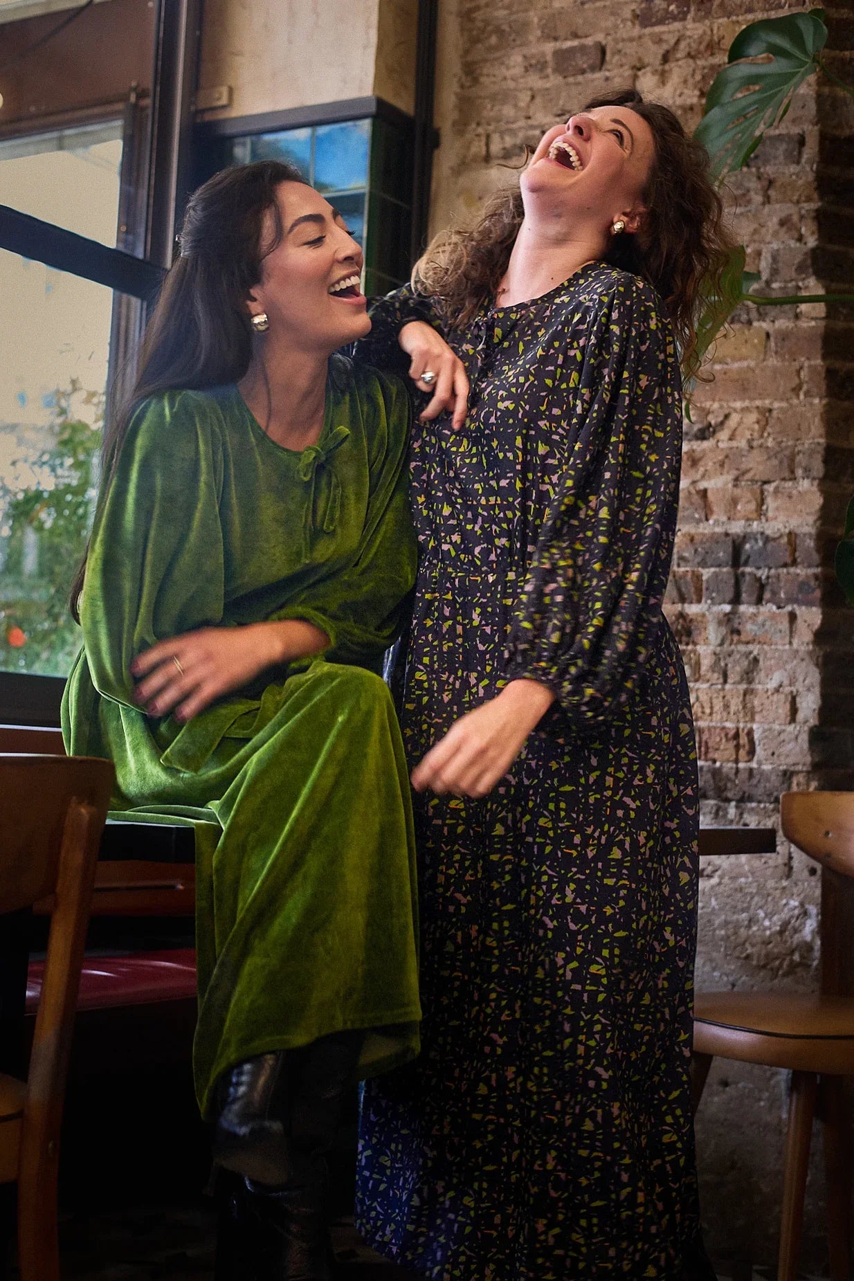 Patron de robe longue en velours vert et tissu Atelier Brunette patron couture RE_Sourcée.