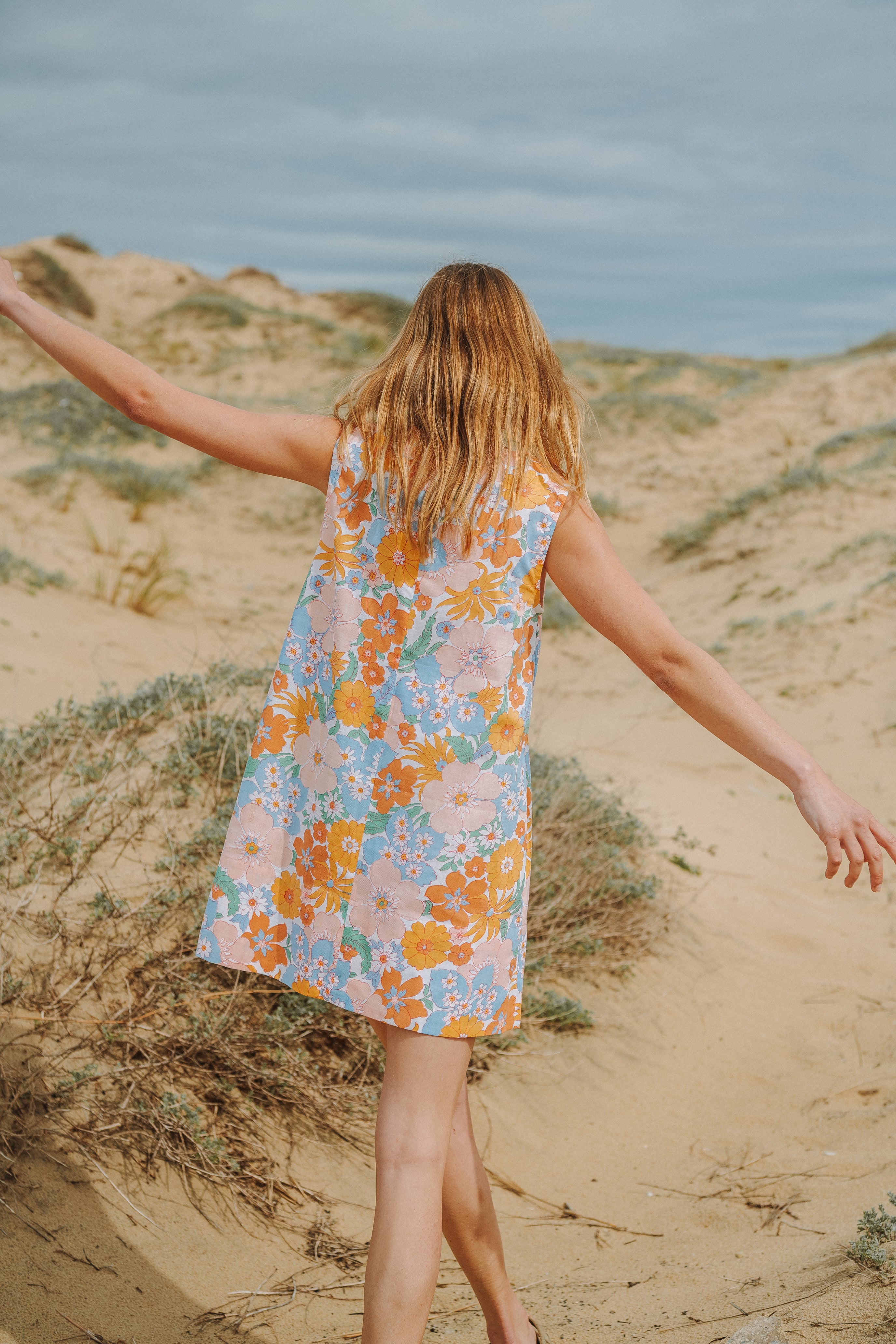 robe trapeze femme fleurs vue dos tenue ete cousue main