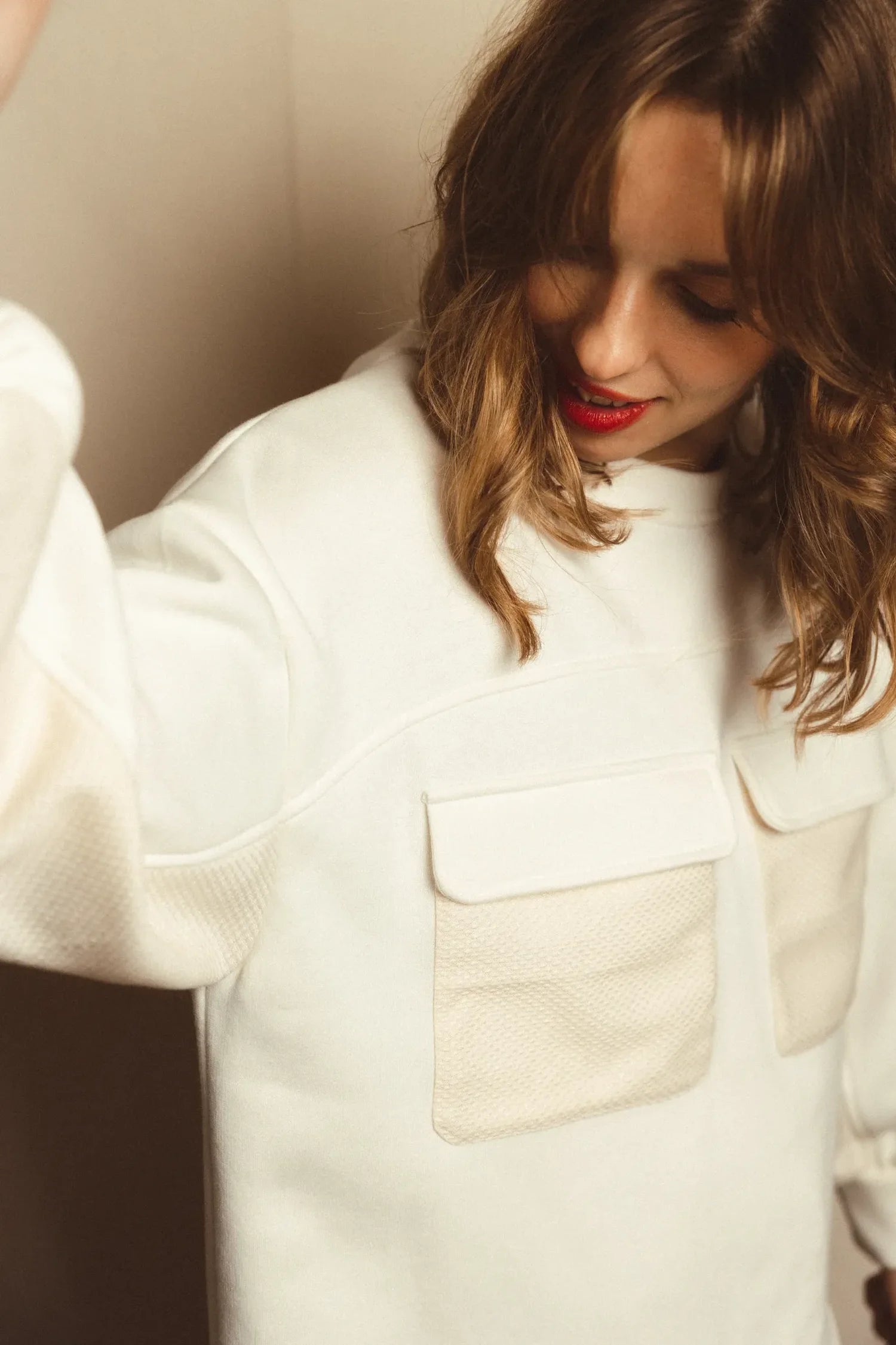 Sweat femme Simone uni écru de Maéli Paris.